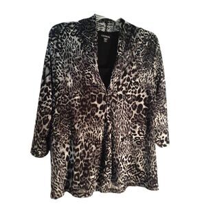 George XL 1x 18  animal print black top shirt blouse black white